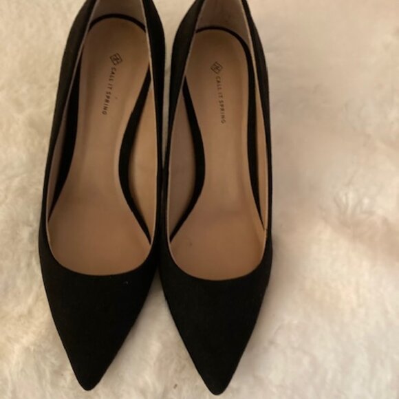 Brand New Black Faux Suede Pointed Heels SIze 7 Medium - Picture 1 of 5